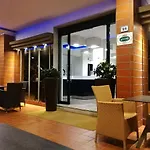 Hotell Diplomatic 3*