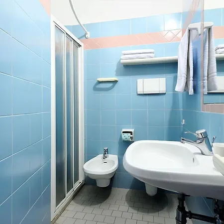 فندق Diplomatic ريتشيوني